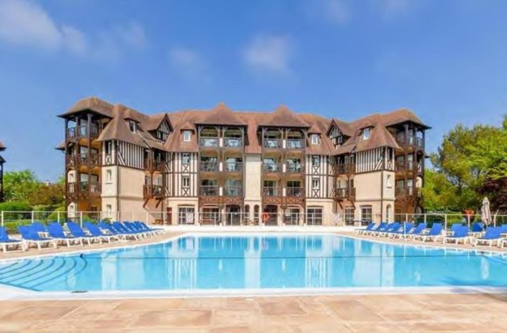 Le Cosy Residence Du Golf Deauville Exteriér fotografie