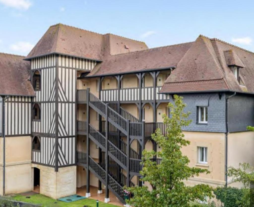 Le Cosy Residence Du Golf Deauville Exteriér fotografie